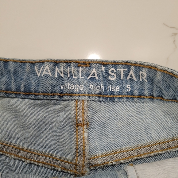 Vanilla Sky Distressed Vintage High Rise Size 5 Shorts BNWOT - Picture 2 of 7